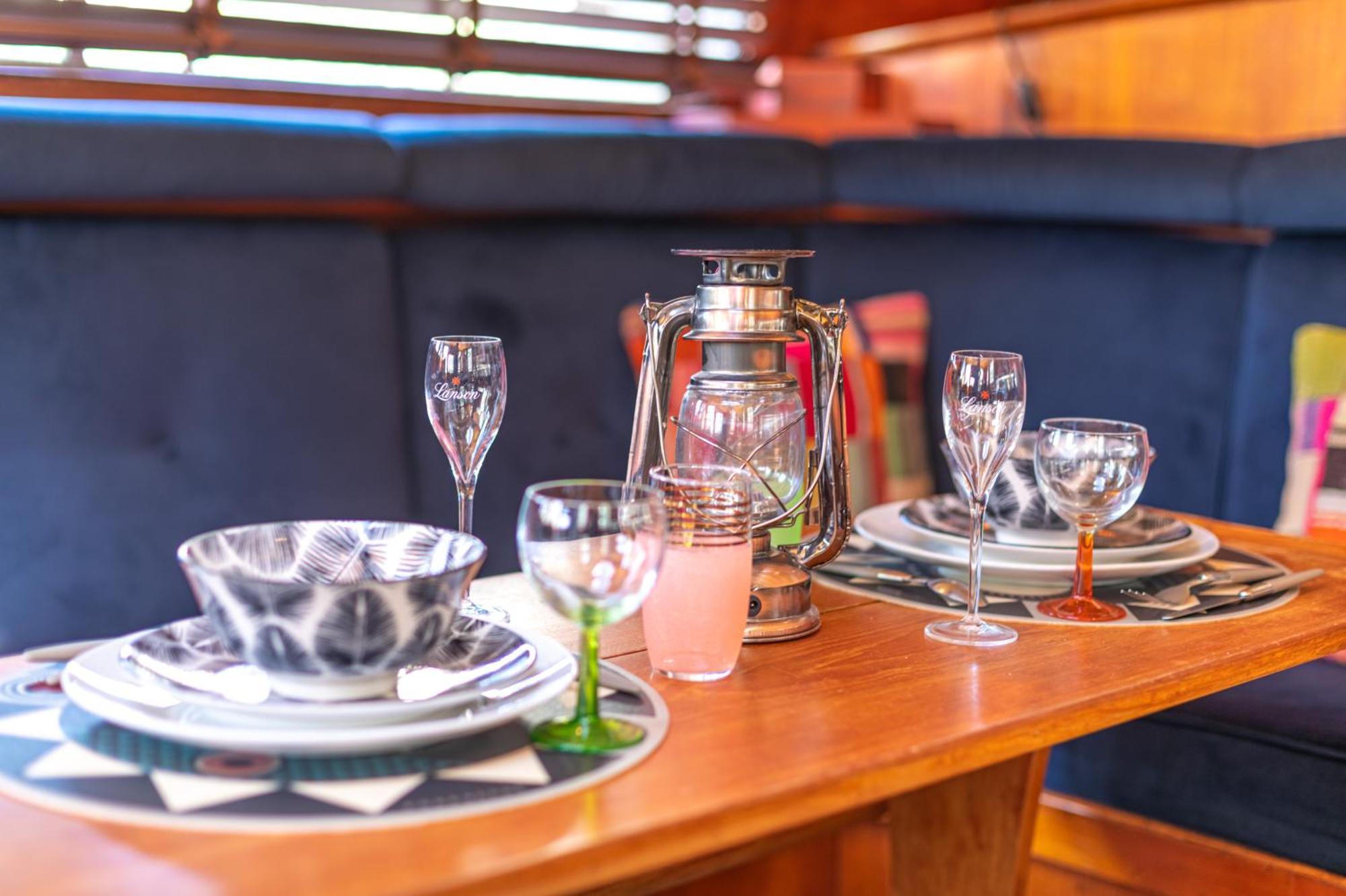 Bateau Le Nubian Botel